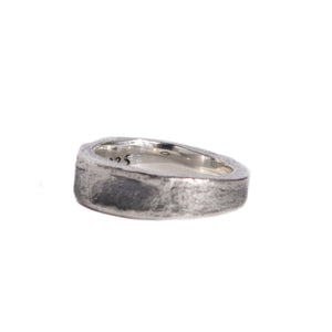 THEINE RING | 925 STERLING SILVER