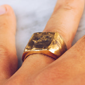 LARGE ABSTRACT RING | BRASS - JewelryLab